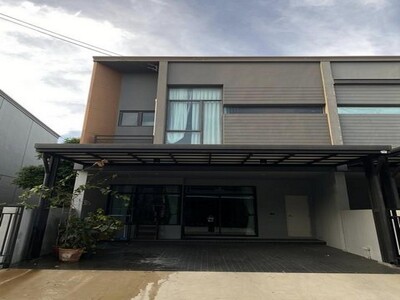 ให้เช่า ทาวน์โฮม 2 ชั้น โครงการ เวิร์ฟ พระราม 9 VERVE Rama 9 