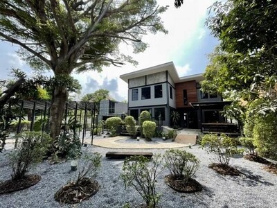 อาคารสำนักงาน สไตล์โมเดิร์นลอฟท์ ราชพฤกษ์ บางรักน้อย นนทบุรี