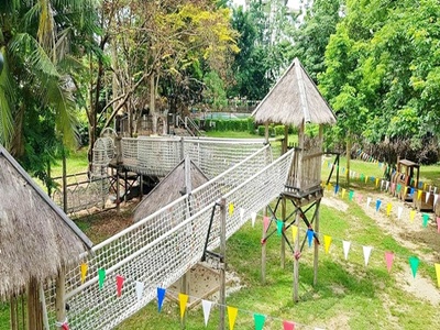 ตลาดริมปิง ใจกลาง รพ.ลำพูน  Wellness Center คาเฟ่ พื้นที่ใหญ่4ไร่