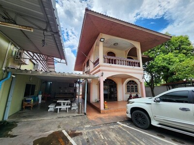 ม 2,400 ตารางเมตร ไฟฟ้า 400 KVA  ใกล้ถนนพระราม 2