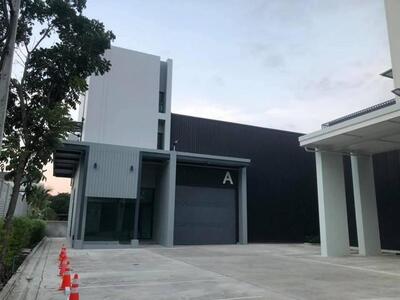 ให้เช่าออฟฟิศโกดัง500ตร.ม.ย่านทาวน์อินทาวน์ลาดพร้าวรามคำแหงเลียบด