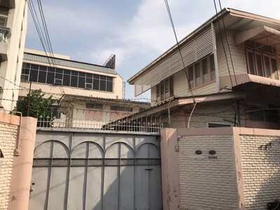 ขายที่ดินพร้อมบ้าน 101 ตรว จรัญสนิทวงศ์ 40 ทำเลดีมาก ใกล้ห้างพาต้