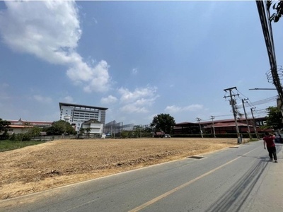 ให้เช่าที่ดิน ใกล้วัดไร่ขิง 800 ม. บิ๊กซี อ้อมใหญ่ 4.6 กม. ท่าตลา