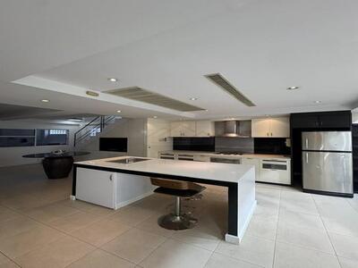 P1844 ให้เช่า ขาย อาคารพาณิชย์ ถนนสุทธิสารวินิจฉัย