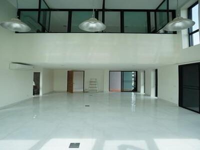 ให้เช่าโฮมออฟฟิศ3.5ชั้นย่านรัชดาลาดพร้าวลาดพร้าววังหินโชคชัย4 