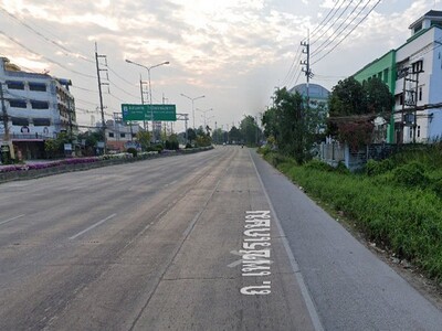 ขายที่ดินสวย 4-2-40 ไร่ ติดถนนเพชรเกษม มุงหน้าสามพราน หน้ากว้าง 6