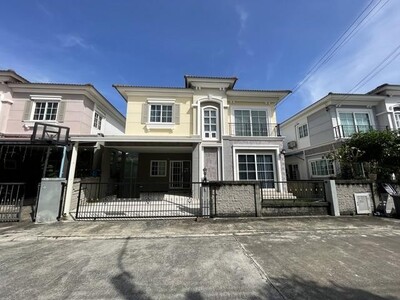 ขายบ้านแฝด หมู่บ้าน โกลเด้น นีโอ ลาดพร้าว เกษตรนวมินทร์ 