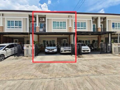 ลดราคาด่วน ทาวน์เฮ้าส์ เดอะ แพสเซจ รามอินทรา - คู้บอน พร้อมอยู่