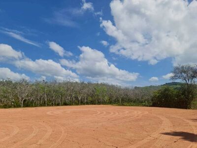 ขายที่ดินเปล่า ทำเลดี ใกล้หาดไม้ขาว จังหวัดภูเก็ต ราคาดีทำเลดีมาก
