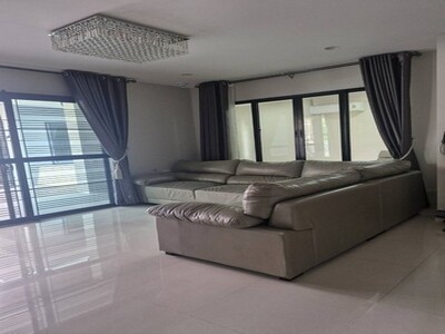 ให้เช่าบ้าน  4ห้องนอน 3ห้องน้ำ โครงการ เศรษฐสิริ 1 จรัญปิ่นเกล้า