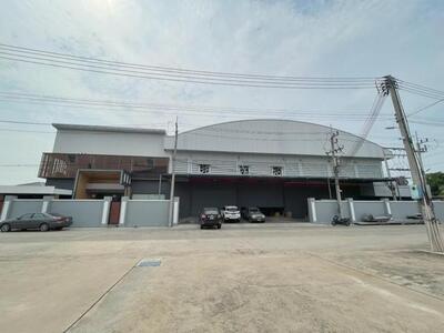 ขายโกดัง พร้อมสำนักงาน และบ้านเดี่ยว ซอยเจ็ดศอก นาดี สมุทรสาคร