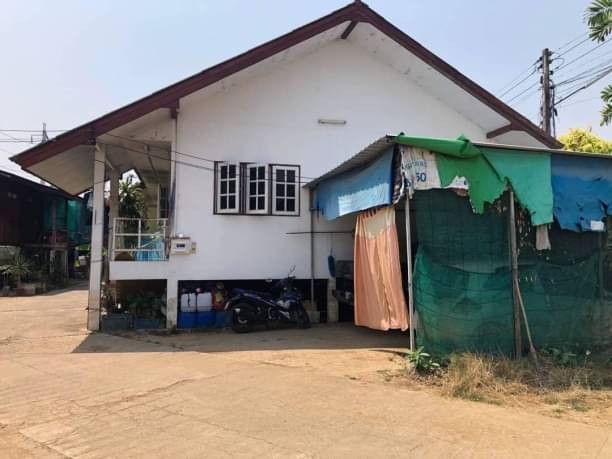 ขายที่ดินทรงถุงทอง พร้อมบ้านเช่า จำนวน 9 หลัง(เต็ม*)ขาย ตรว.ละ 45,000 บาท 313 ตรว. #ป่าแดด #อำเภอเมือง ไปสนามบินเพียง 10 นาที
