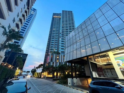 ให้เช่าคอนโด วิวทะเล มารีน่า เบย์ฟร้อนท์ ในศรีราชา