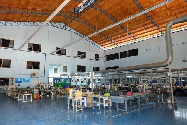 ขายโรงงานพื้นที่ใช้สอยรวม 4,700 ตรม. มีใบรง.2 รง.4 ต.นาดี อ.เมือง จ.สมุทรสาคร