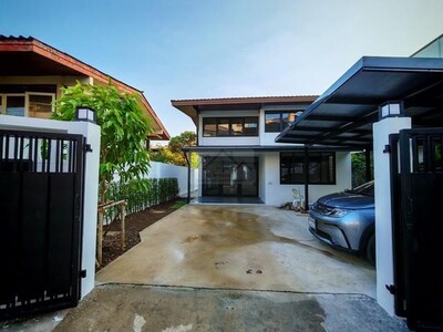 ให้เช่าบ้านเดี่ยว 2 ชั้น ซอยลาดพร้าว 74 รีโนเวทใหม่ 
