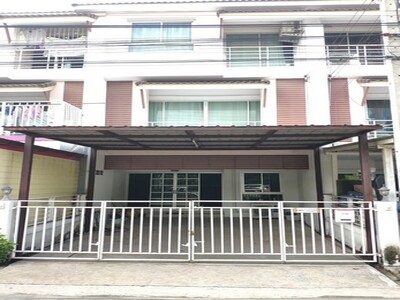 ให้เช่าทาวน์โฮม 3 ชั้น กลอรี่เฮาส์ โพธิ์แก้ว3 ลาดพร้าว101 