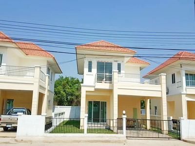 ม.กรุงเทพ BRT ม.ธรรมศาสตร์ รังสิต ให้เช่าบ้าน 2ชั้น 3นอน 53ตร.วา.