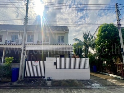 ทาวน์โฮม 23.5 ตร.วา บ้านพฤกษา 60 รังสิต - บางพูน หลังมุม