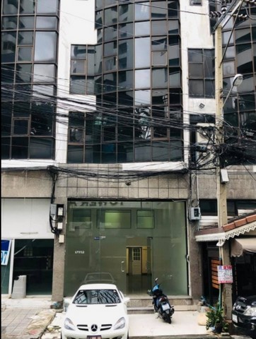  ให้เช่าอาคาร 4 ชั้น สุขุมวิท39 ใกล้ BTSพร้อมพงษ์  ศุภาลัยเพลส พื้นที่ 350 ตรม จอดรถ2คัน