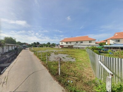 ขายที่ดิน 3แปลง 1-3-33.4 ไร่ ต.แพรกษา จ.สมุทรปราการ  
