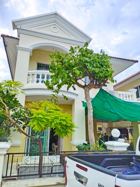 วัดศรีวารีน้อย คิงเพาเวอร์  บ้านเดี่ยวให้เช่า 2ชั้น 3นอน 2น้ำ ลาดกระบัง54  บางนา กม.18  สุวรรณภูมิ หัวเฉียว 38 ตารางวา 214 ตรม. 