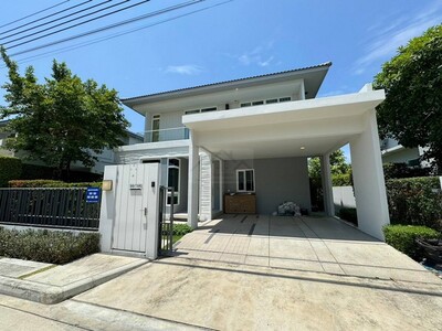 ให้เช่าบ้านหลังมุม 76 ตรว. 240 ตรม. 4 นอน มัณฑนาบางนา-วงแหวน
