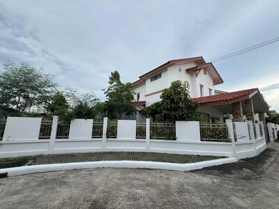 บ้านเดี่ยวมือสองพัทยา หลังใหญ่ ทำเลดี ใกล้หาดจอมเทียน