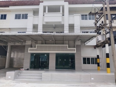 BST948  ให้เช่า โรงงาน + สำนักงาน อาคาร 3 ชั้น พร้อมใบ รง.4