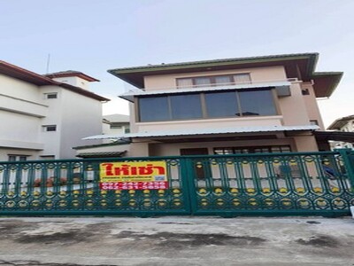 ให้เช่าบ้านเดี่ยว 3 ชั้น พิมาน 1  เฟอร์ครบ เข้าอยู่ได้เลย!