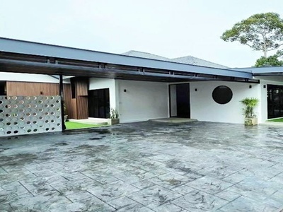 สุกี้ตี๋น้อย บางละมุง 50ม. บ้านสไตล์โมเดิร์น Luxury สุขุมวิทพัทยา