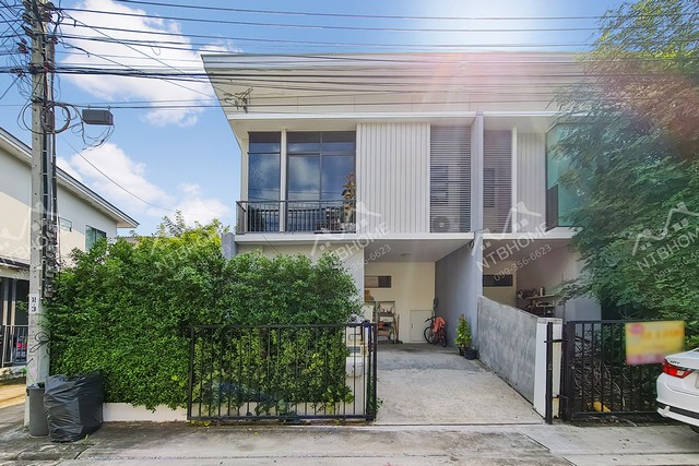 ทาวน์โฮม 2 ชั้น พฤกษาวิลล์ 65/1 ศรีสมาน แปลงมุมใกล้โรบินสันศรีสมาน