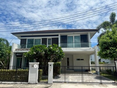 บ้านหลังใหญ่ พื้นที่กว้าง บรรยากาศดี ติดทะเลสาบ แม่เหียะ