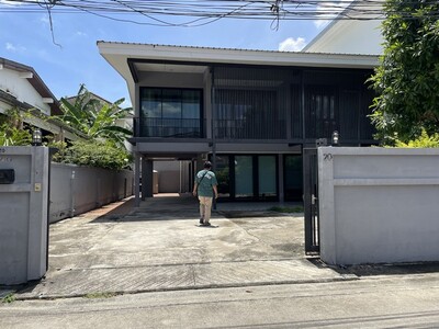 P2011 บ้านว่าง ให้เช่า หมู่บ้าน ต.รวมโชค โชคชัย 4 ซอย 56 ลาดพร้าว