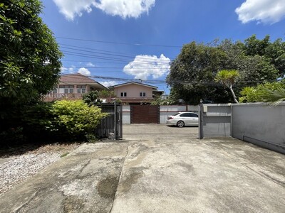 P2010 บ้านว่าง ให้เช่า หมู่บ้าน ต.รวมโชค โชคชัย 4 ซอย 56 