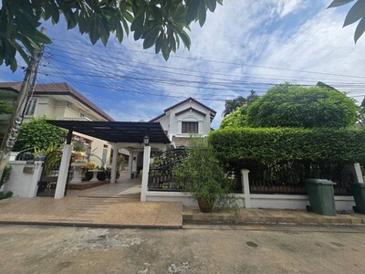 ขายบ้านเดี่ยว 2 ชั้น ขาย 7.7 ลบ หมู่บ้าน สีวลี ติวานนท์ 3นอน2น้ำ1