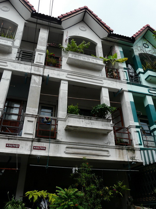 ขายหรือให้เช่าทาวน์เฮ้าส์ 3 ชั้นหมู่บ้านวิเศษสุขนคร แยก 11 ประชาอุทิศ 79 ทุ่งครุ ราษฎร์บูรณะ