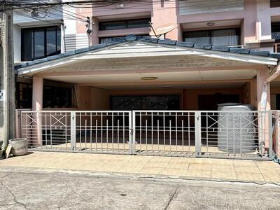  ให้เช่าทาวน์โฮม 3 ชั้น โครงการบ้านกลางเมือง ลาดพร้าว 71 ซอยนาคนิ