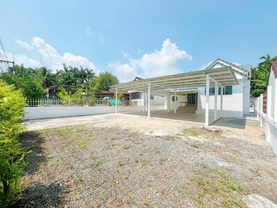 บ้านเดี่ยว เกือบ 1 งาน 1 ล้านกว่าบาท อำเภอเมืองระยอง