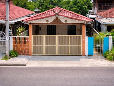 บ้านทรงไทย 2 นอน บรมราชชนนี64-70 ศาลาธรรมสพน์ สาย3 บ้านแฝด 2 ชั้น