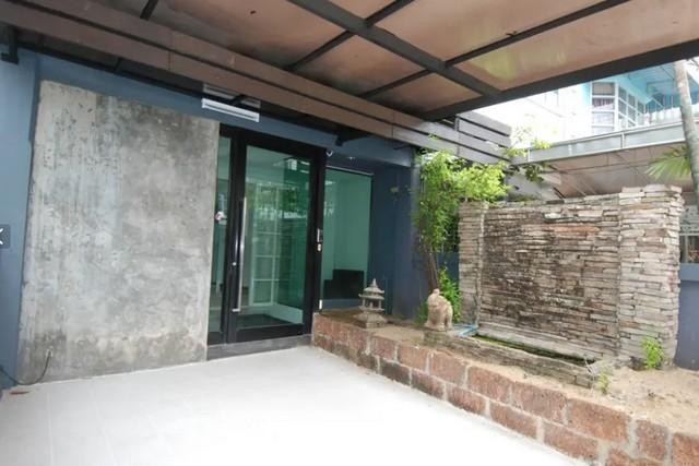 KF28 For Rent ทาวน์โฮม 3 ชั้น ซอยลาดพร้าววังหิน34 ย่านลาดพร้าว