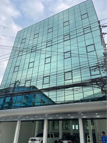 ให้เช่า-ขายอาคารสำนักงาน6ชั้น ย่านลาดพร้าว เลียบด่วน ใกล้MRTลาดพร้าว83 ลัดไปเลียบด่วนได้ เนื้อที่ 100 ตร.ว.พื้นที่ใช้ประมาน 1,800 ตารางเมตร 