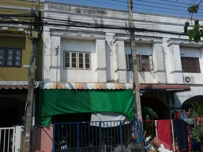 ขายทาวน์เฮ้าส์มือสอง อำเภอธัญบุรี จังหวัดปทุมธานี โครงการ ศรีปรจั