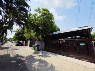 ขาย ที่ดิน พร้อมสิ่งปลูกสร้าง เนื้อที่ 530 ตรว. ซอยวชิรธรรมสาธิต 