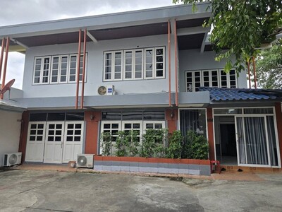 ให้เช่า บ้านเดี่ยว2ชั้น 150 ตรว. ถนน สุทธิสาร รัชดา ห้วยขวาง