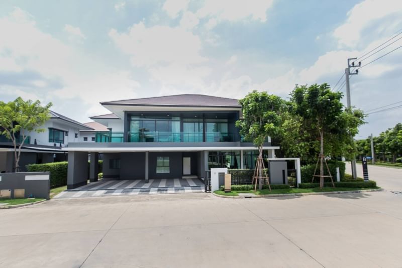 ขายบ้านเดี่ยวพร้อมผู้เช่า เศรษฐสิริ กรุงเทพกรีฑา ที่ดิน 113 ตารางวา 4 ห้องนอน 5 ห้องน้ำ หลังมุม