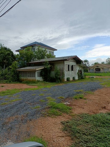 ขายที่ดินเปล่า เนื้อที่ 414  ตารางวา คลอง 12 ติดถนน 2 ด้าน หนองจอก กรุงเทพ