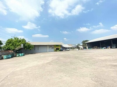  5 ไร่-1 งาน-84 ตรว.อยู่ติดถนน 304 เส้นฉะเชิงเทรา-กบินทร์บุรี 