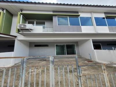 ให้เช่าทาวน์เฮาส์ 2 ชั้น หมู่บ้านThe Trust Town วงแหวน ลำลูกกา 