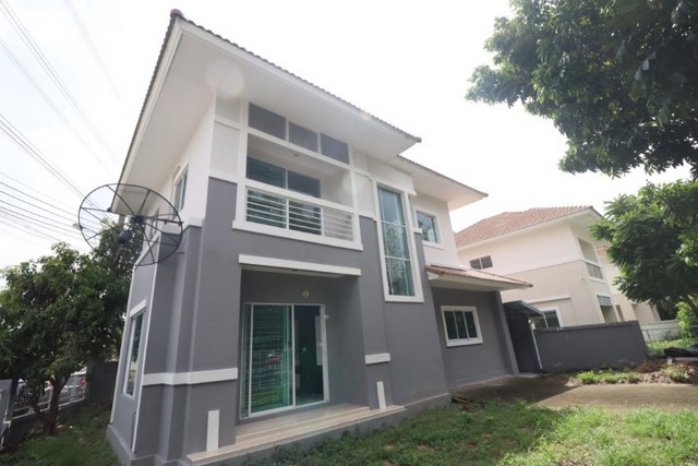 ขายบ้าน แลนซิโอ รามคำแหง-วงแหวน(มิสทีน) ขนาด 67 วา 3 นอน สภาพดี หลังมุม 