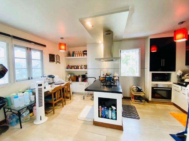 ขายทาวน์โฮม 3.5 ชั้น อารีย์สัมพันธ์ซอย2 ใกล้ BTS ทำเลใจกลางเมือง